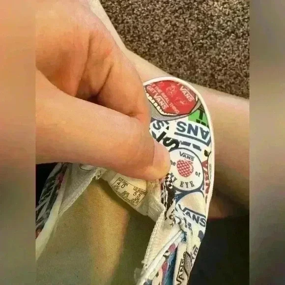 VANS, classic slip ons, graphic print, vans stickers, women’s size 5.5 - Picture 2 of 8